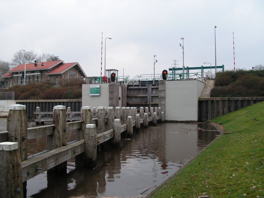 Groot onderhoud bruggen en sluizen Provincie Flevoland